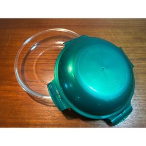 LocknLock Glass Storage Bowl W Lid  SPEARMINT EUC 8"
